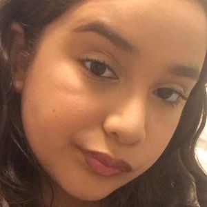 Meet your Posher, Adriana